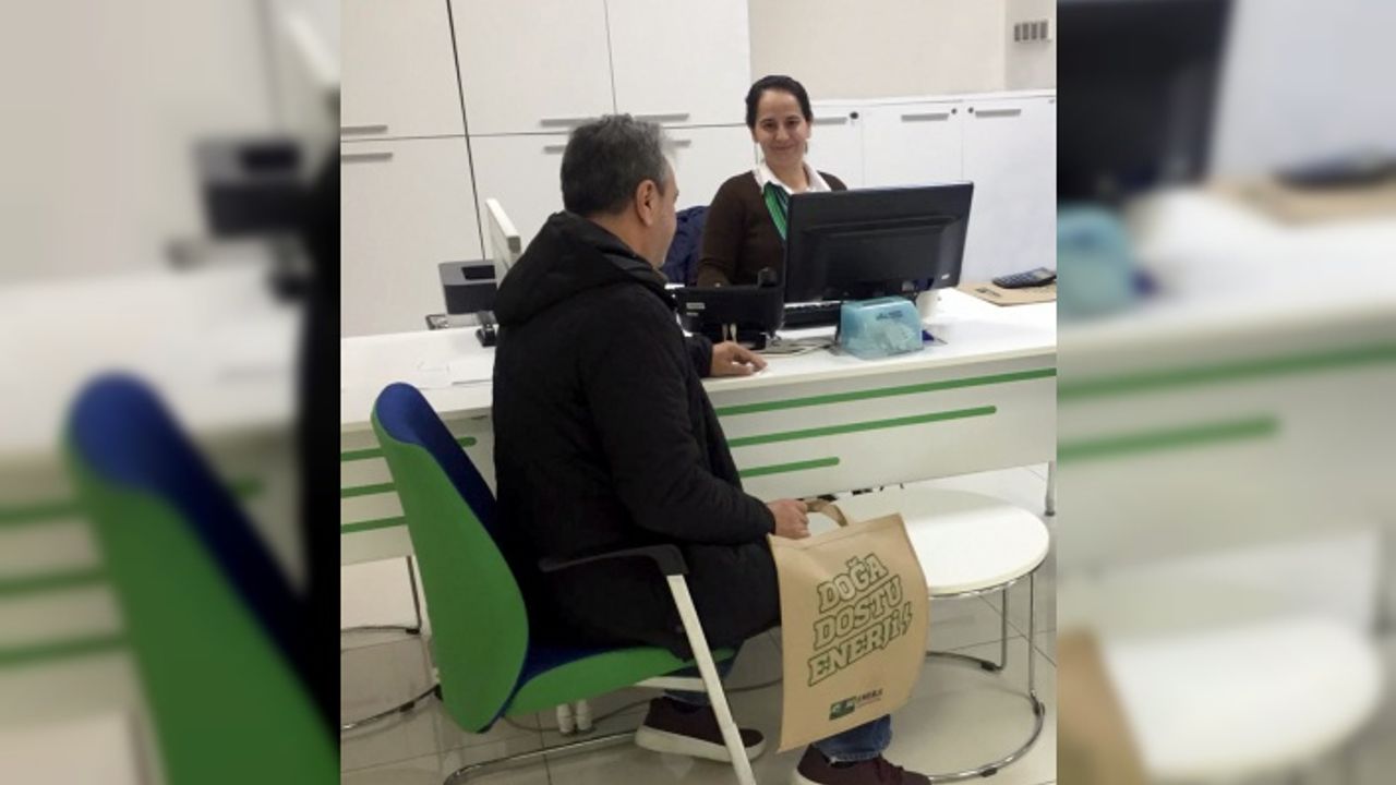 CK Enerji Akdeniz Elektrik'ten geri dönüşümlü 10 bin bez çanta