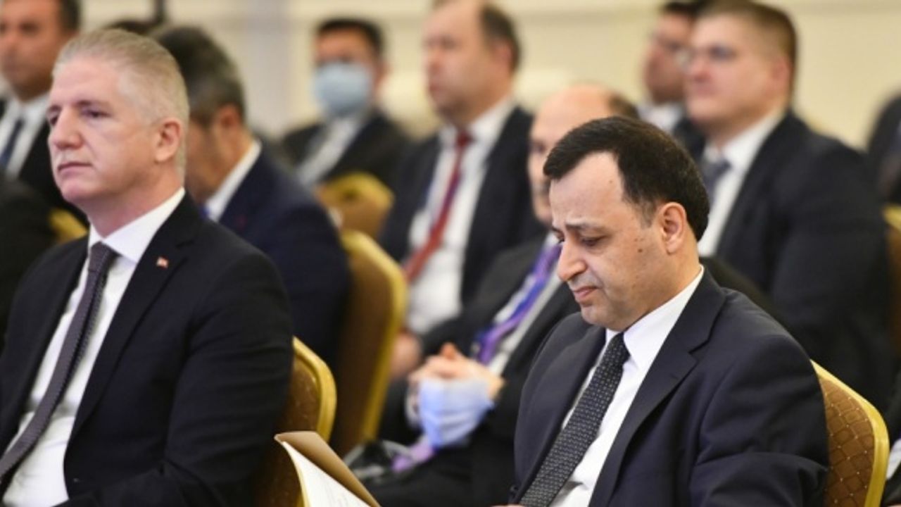 AYM Başkanı Arslan, Gaziantep'te "bireysel başvuru" bölge toplantısında konuştu: