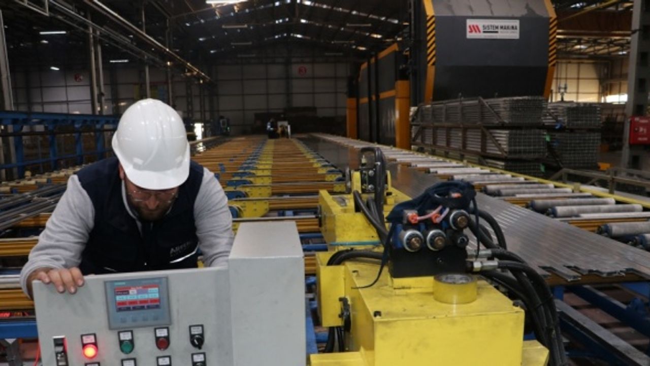 Diyarbakır OSB'de 15 fabrikada çarklar güneş enerjisiyle dönüyor