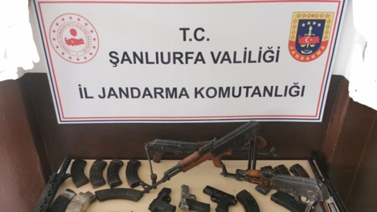 Şanlıurfa'da 4'ü uzun namlulu 8 silah ele geçirildi