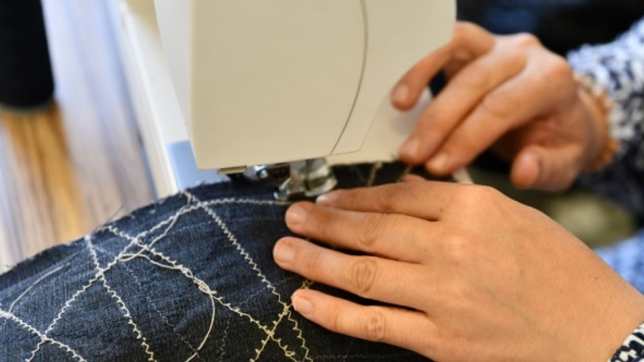 Eski kotlardan çanta üretimine başlayan kadın, markalaşmak istiyor