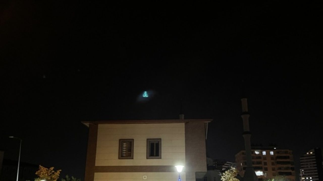 Gaziantep'te öldürülen yakınının taziyesine katılan bir kişi tabancayla yaralandı