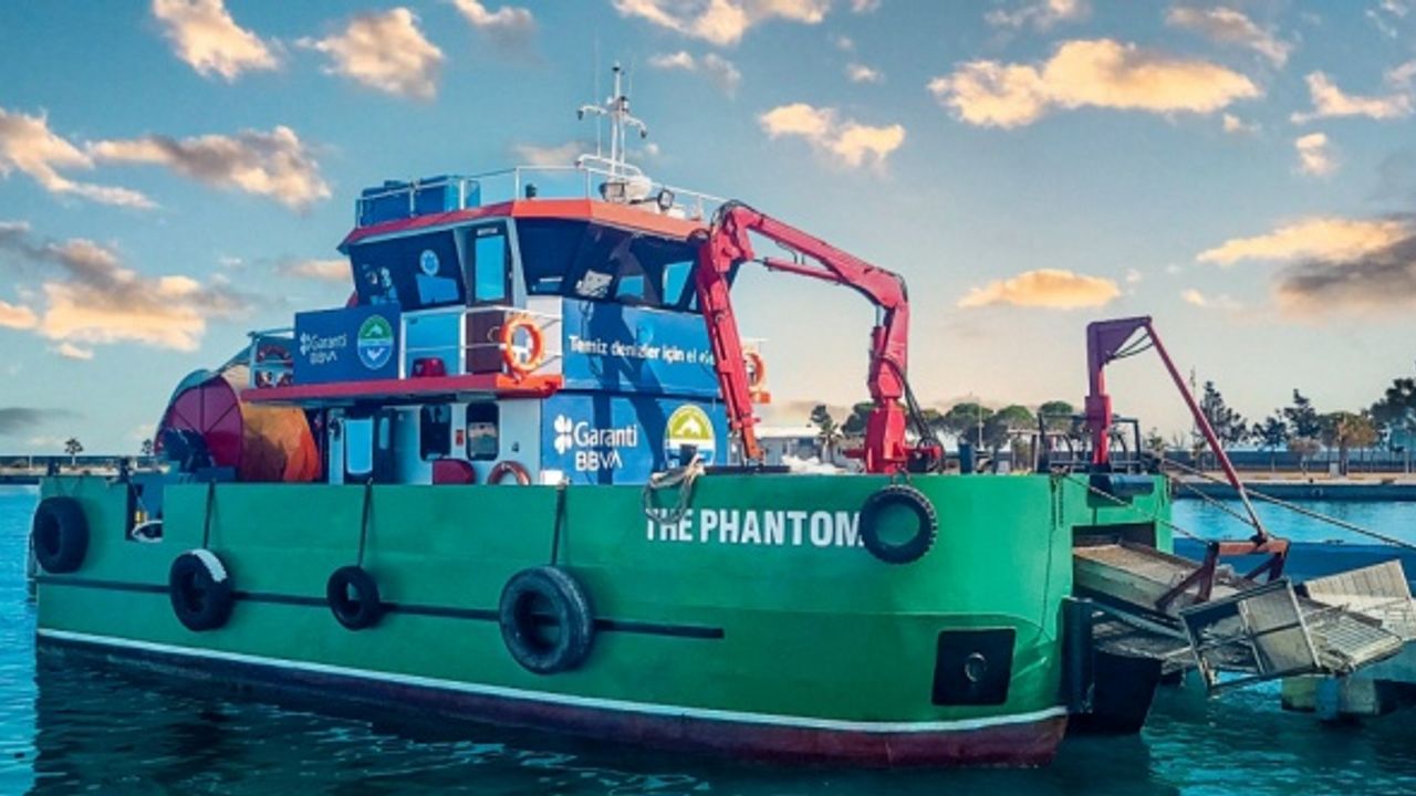 Marmara Denizi'nden toplanan atık miktarı 53 tona ulaştı