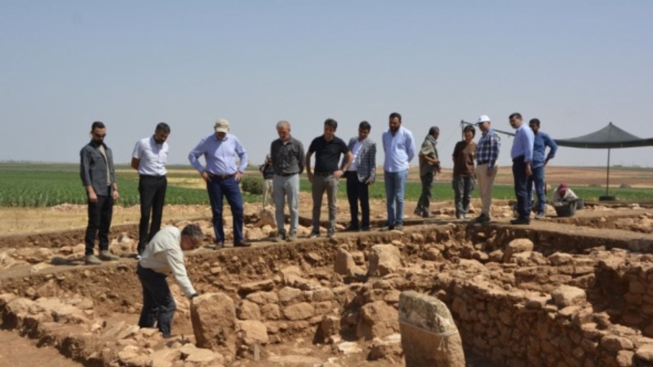 Şanlıurfa Valisi Salih Ayhan Sefertepe'yi ziyaret etti