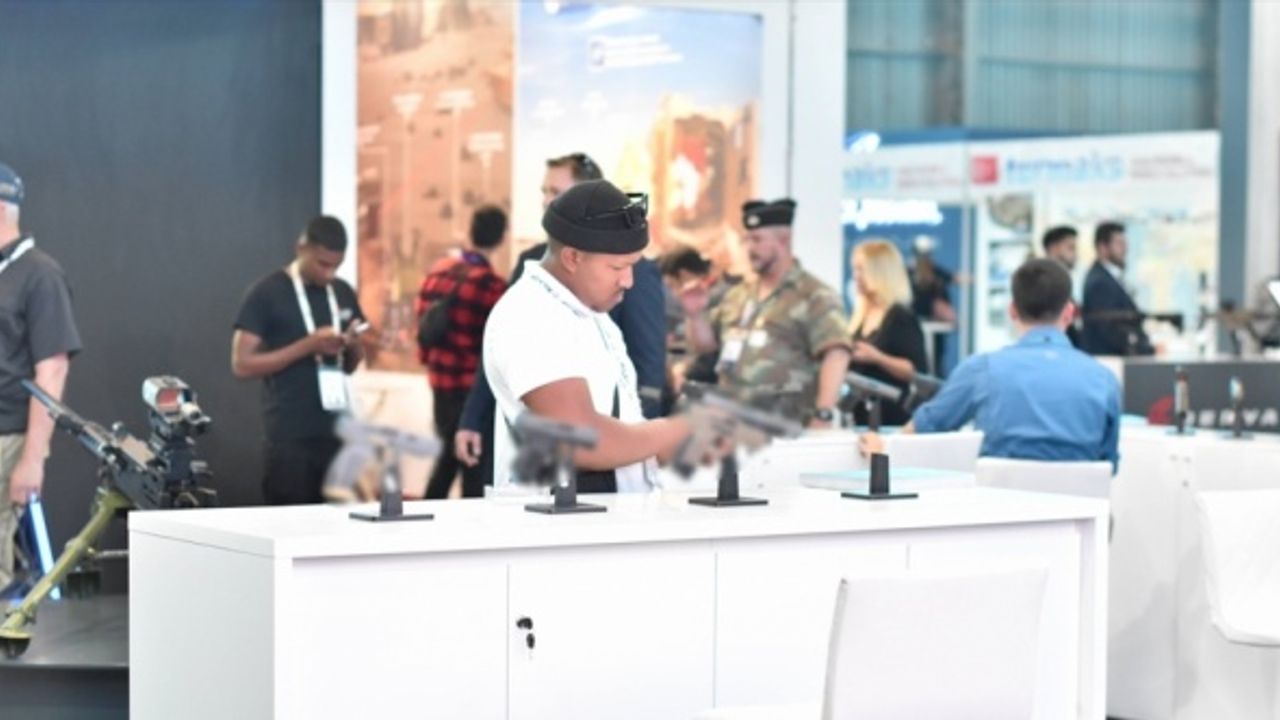 Canik ürünlerine Afrika'daki savunma fuarında yoğun ilgi