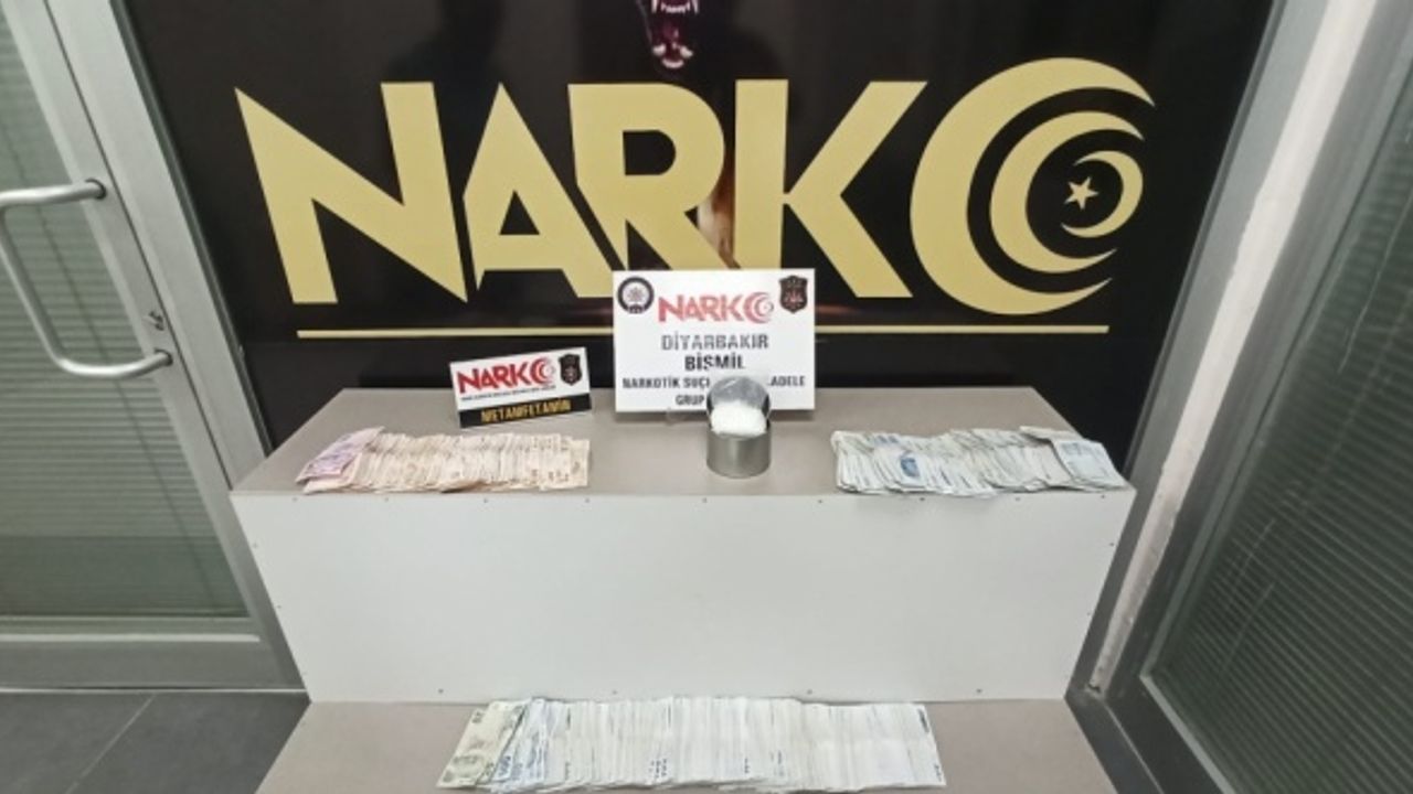 Diyarbakır'da sırt çantasında uyuşturucu ele geçirilen şüpheli tutuklandı