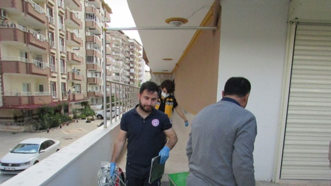 Gaziantep'te tartıştığı eşini öldüren koca polise teslim oldu