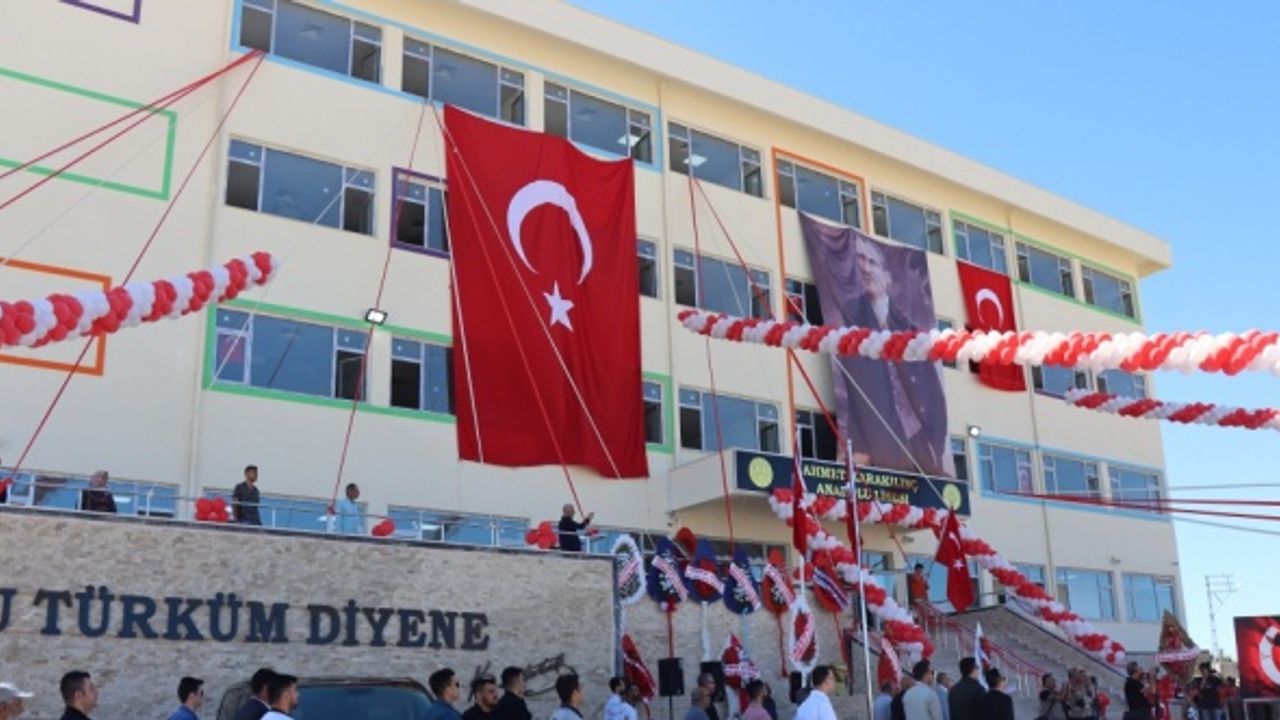 Kilis'te hayırseverin yaptırdığı okul törenle açıldı