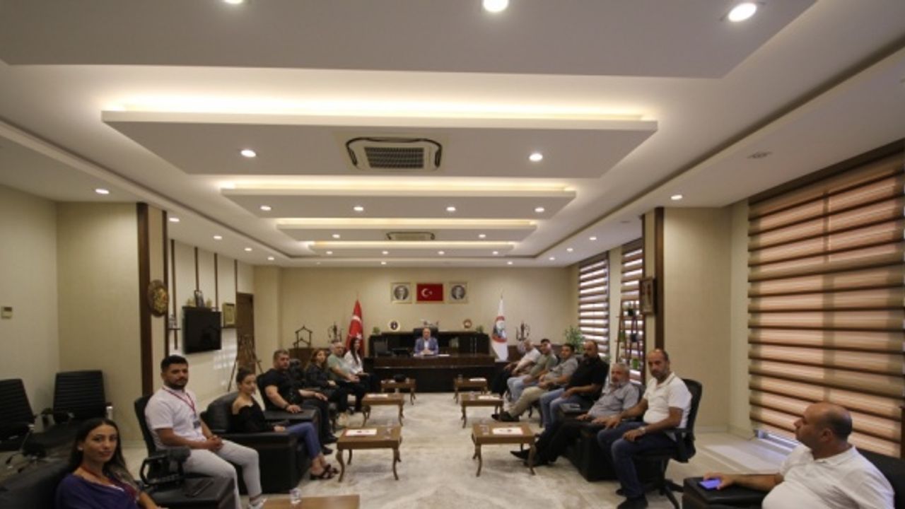 Nizip Belediye Başkanı Sarı, ilçeye yapılacak 750 konutluk projeyi anlattı