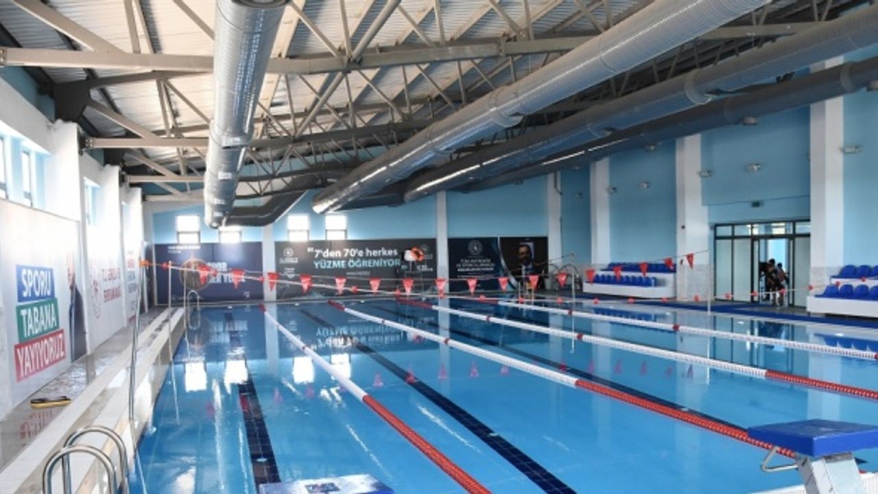 Nusaybin'de yarı olimpik kapalı yüzme havuzu faaliyete girdi
