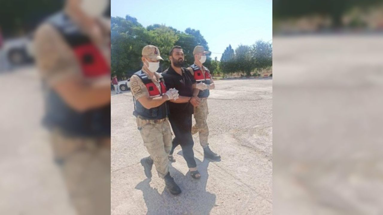 Şanlıurfa'da kamu görevlilerine yönelik eylem hazırlığındaki 4 terörist yakalandı