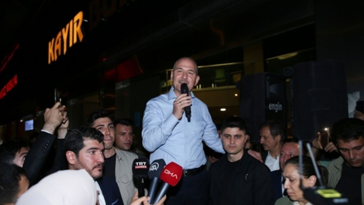 İçişleri Bakanı Soylu, Diyarbakır Bağlar ve Kayapınar'da vatandaşlarla buluştu:
