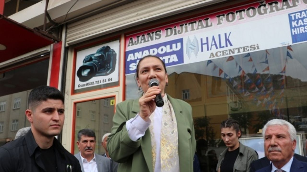 İçişleri Bakanı Süleyman Soylu, Diyarbakır Çermik'te vatandaşlarla buluştu: