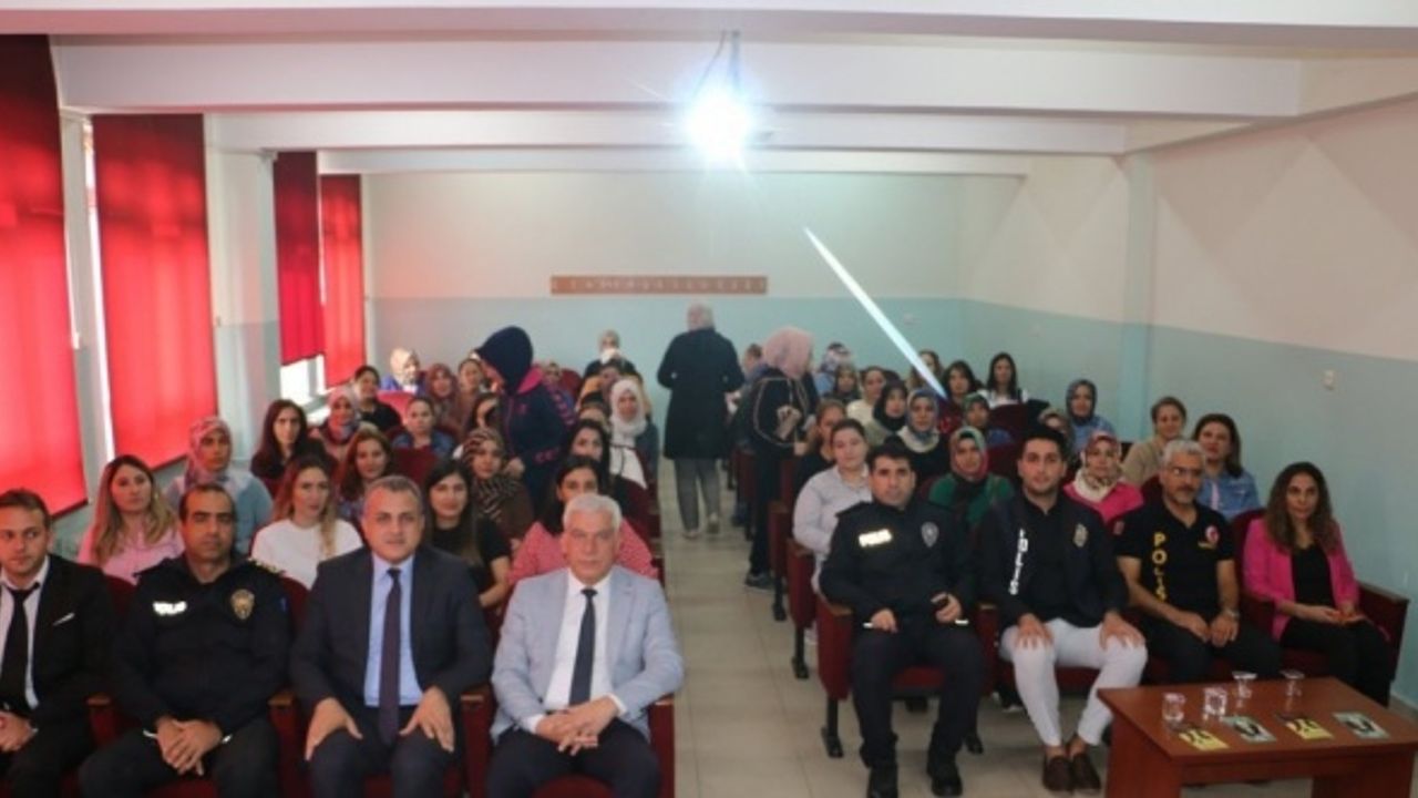İslahiye ve Nurdağı'nda "En İyi Narkotik Polisi Anne" projesi