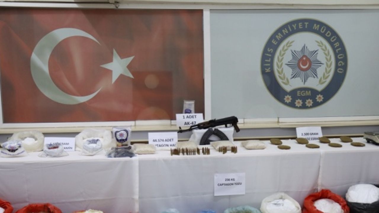 Kilis'te uyuşturucu operasyonunda 2 zanlı tutuklandı