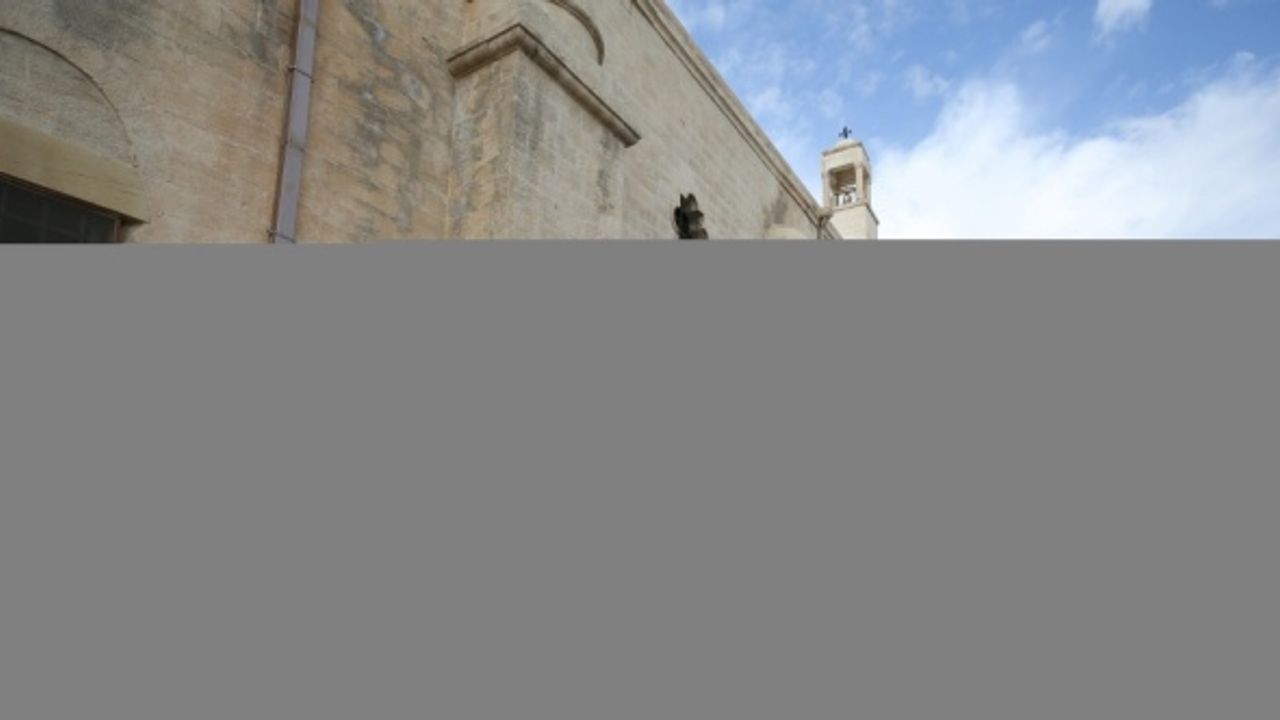 Mardin'de restore edilen tarihi Mor Efrem Kilisesi ibadete açıldı