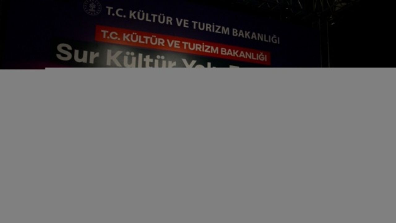 Mehmet Fatih Çıtlak Ulu Cami'de Diyarbakırlılarla buluştu