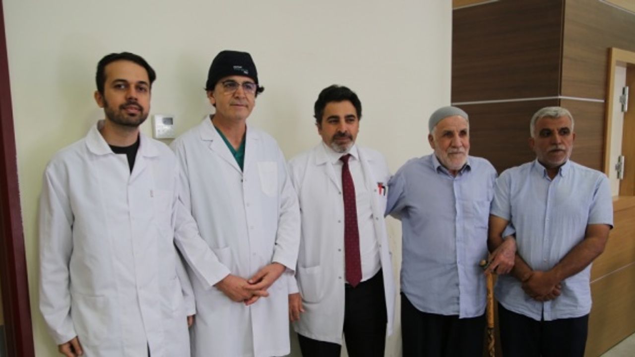 Şanlıurfa'da kornea nakli olan hastalara eğitim verildi