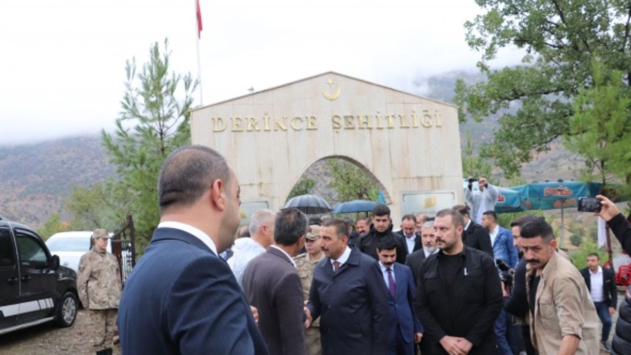 Siirt'in Derince köyünde PKK'lı teröristlerin katlettiği 22 kişi anıldı