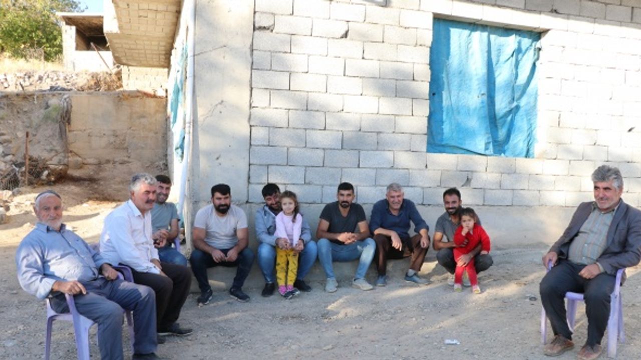 İmamın tayini çıkınca 740 nüfuslu köyde farklı soyadıyla yaşayan kimse kalmadı