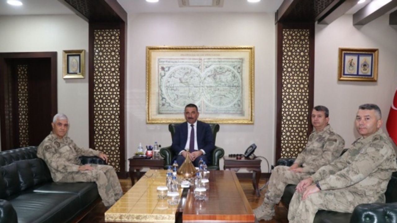 Jandarma Genel Komutanı Orgeneral Çetin, Siirt Valiliğini ziyaret etti