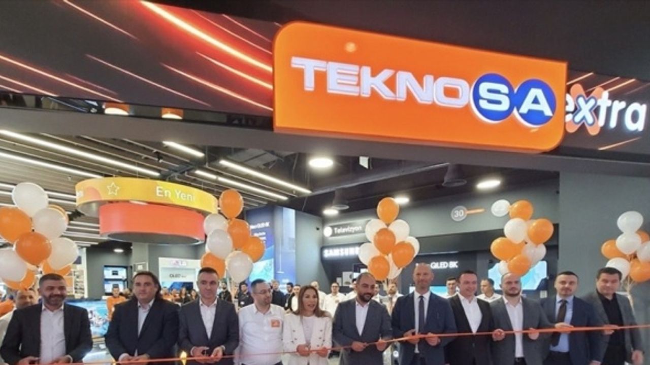 Teknosa Ankara’daki müşteri odaklı yeni konsept mağazasını Nata Vega Outlet AVM’de açtı