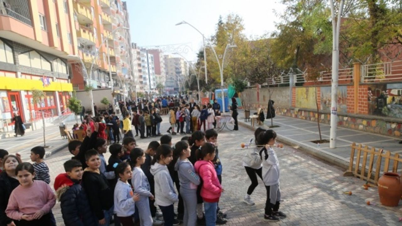 Mardin'de "Geleneksel Kültür ve Spor Şenliği" başladı