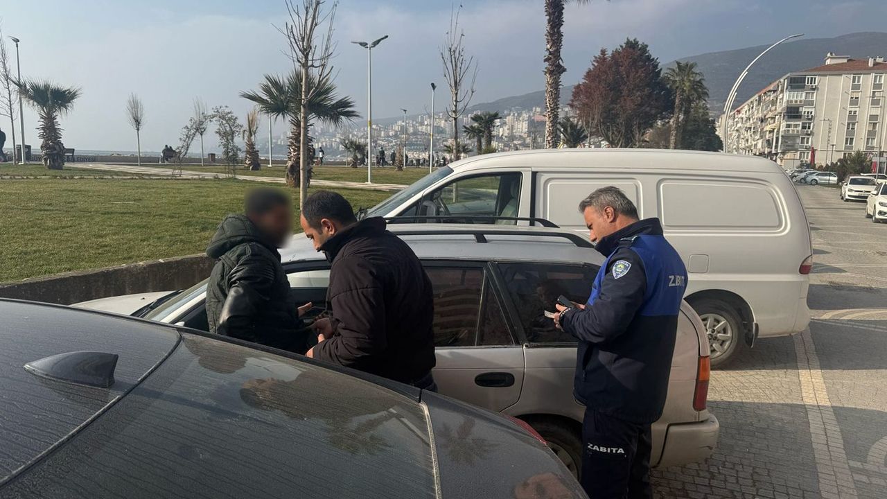 Bursa'da dilencilik yapanlara operasyon düzenlendi