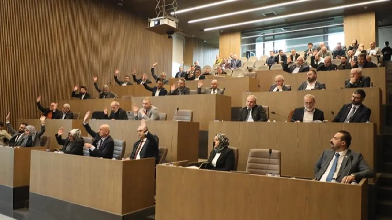 Bursa İnegöl Belediyesi 2024 yılı faaliyet raporu meclisten geçti