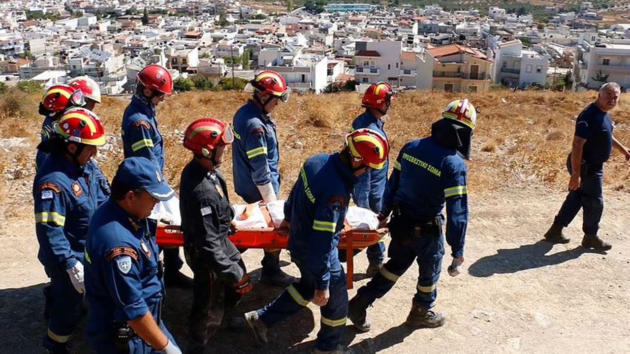 Yunanistan'da deprem paniği!