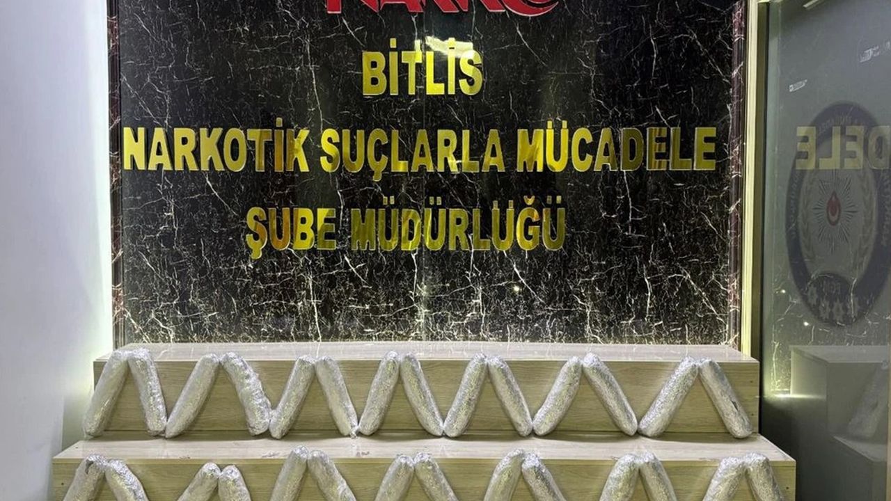 Bitlis'te 17 kilo 500 gram uyuşturucu ele geçirildi: 2 tutuklama