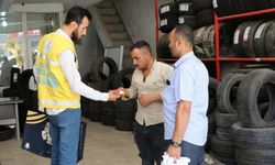 Haliliye Belediyesi Büyük Zafer'in 100. yıl dönümü dolayısıyla Türk bayrağı dağıttı