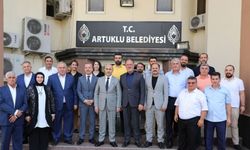 Vali Demirtaş, Artuklu Belediye Başkanı Tatlıdede'yi ziyaret etti