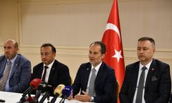 Yeniden Refah Partisi Genel Başkanı Erbakan, Gaziantep'te basın mensupları ile buluştu: