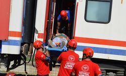 Adıyaman'da tren kazası tatbikatı gerçekleştirildi