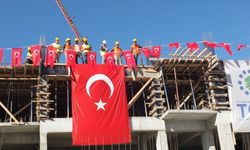 Diyarbakır ve Elazığ'da "İlk Evim, İlk İşyerim Projesi" kapsamındaki konutların temeli atıldı