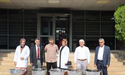 İtalyanların dünyaca ünlü mozzarella peynirini üretecek kadınlara malzeme desteği