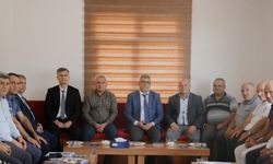 Kilis Emniyet Müdürü Ahmet Kurt, muhtarla toplantı yaptı