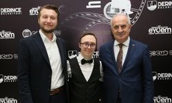 Albaraka Türk'ün desteğiyle "dünyanın ilk özel sinemacıları" projesi hayata geçirildi
