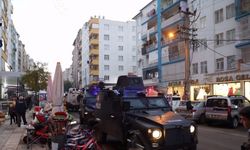 Diyarbakır'da iki aile arasında çıkan bıçaklı kavgada 4 kişi yaralandı