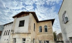 Nizip'te tarihi yapılar restore ediliyor
