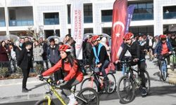 Şırnak'ta "bisiklet festivali" düzenlendi