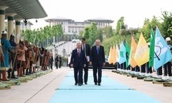 Mirziyoyev’e Devlet Nişanı tevcih edildi