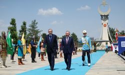 Özbekistan Cumhurbaşkanı Mirziyoyev Cumhurbaşkanlığı Külliyesinde