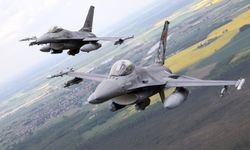 Ukrayna askerleri Fransa'da F-16 savaş uçağı eğitim alıyor