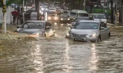 AKOM'dan İstanbul'un bazı ilçelerine sağanak uyarısı