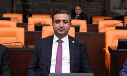 HÜDA PAR'dan sistüniride hastalarının ilaç temini ile ilgili soru önergesi