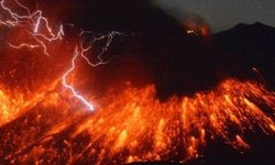 Japonya'da Sakurajima Yanardağı'nda volkanik hareketlilik