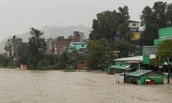 Nepal'de sel ve heyelanlarda 10 ölü, 7 kayıp