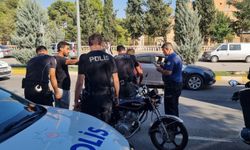 Şanlıurfa'da yapılan denetimlerde 12 aranan şahıs yakalandı